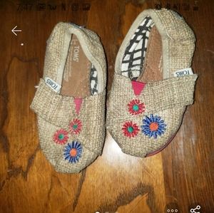 Baby Girl Toms
